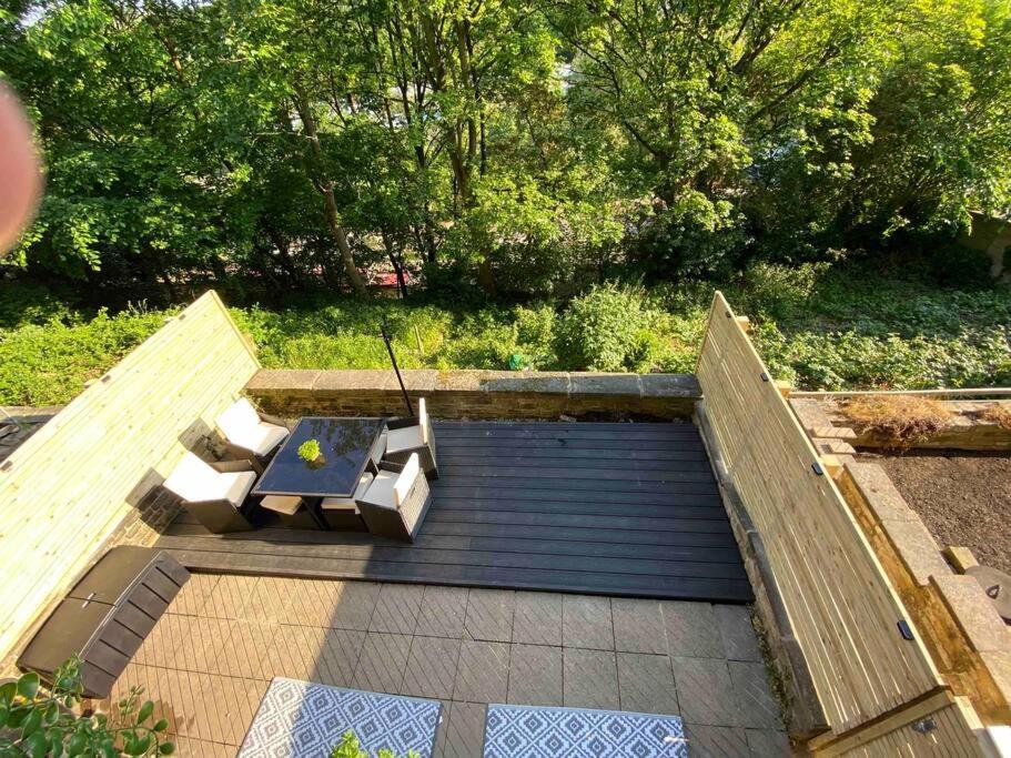 Bowie'S Abode Sowerby Bridge Kültér fotó